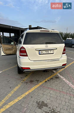 Внедорожник / Кроссовер Mercedes-Benz GL-Class 2011 в 