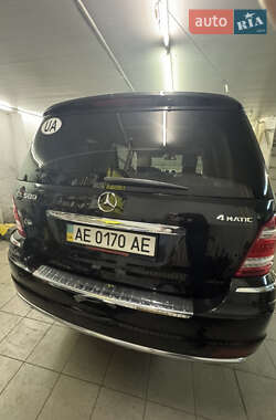 Внедорожник / Кроссовер Mercedes-Benz GL-Class 2011 в 