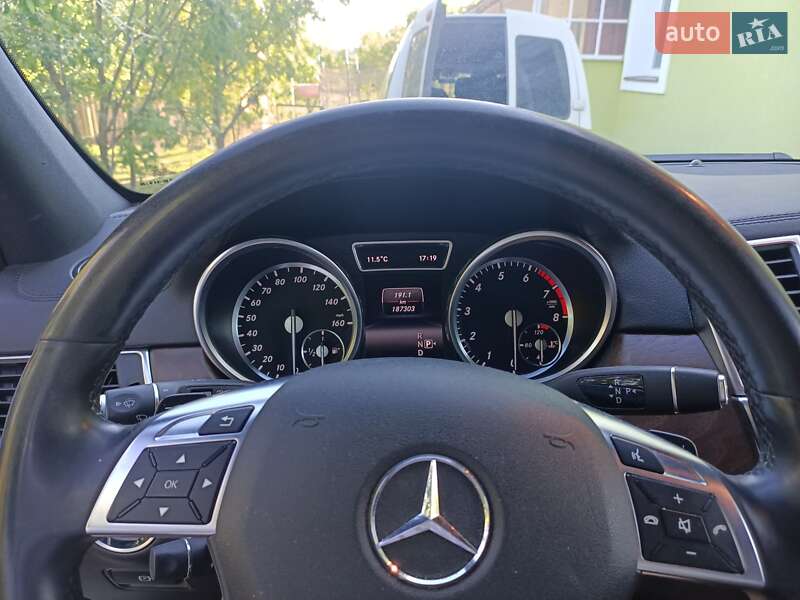 Внедорожник / Кроссовер Mercedes-Benz GL-Class 2014 в Львове фото 12 Внедорожник / Кроссовер Mercedes-Benz GL-Class 2014 в Львове