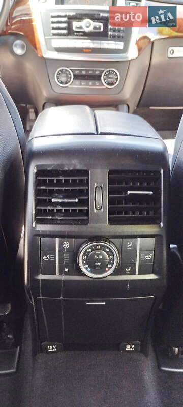 Внедорожник / Кроссовер Mercedes-Benz GL-Class 2013 в Киеве фото 11 Внедорожник / Кроссовер Mercedes-Benz GL-Class 2013 в Киеве