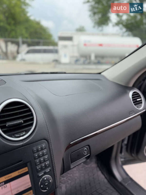 Позашляховик / Кросовер Mercedes-Benz GL-Class 2011 в Дніпрі