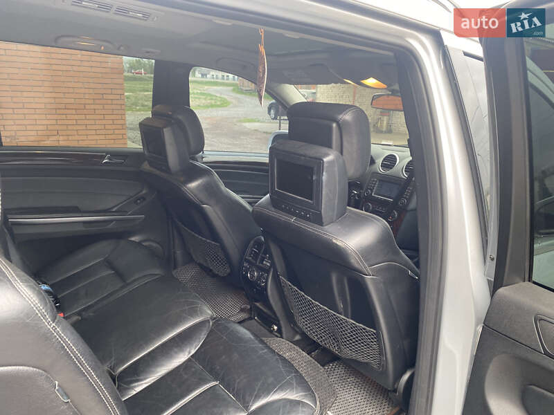 Позашляховик / Кросовер Mercedes-Benz GL-Class 2008 в Ромнах