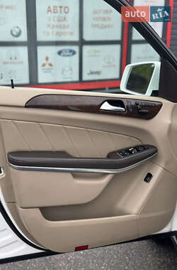 Внедорожник / Кроссовер Mercedes-Benz GL-Class 2013 в 