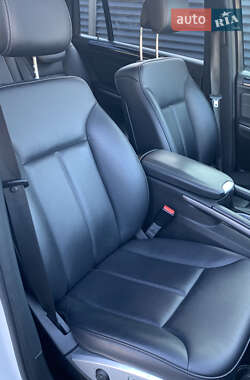 Внедорожник / Кроссовер Mercedes-Benz GL-Class 2012 в 