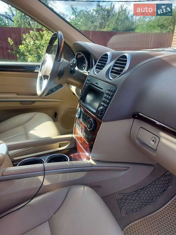 Внедорожник / Кроссовер Mercedes-Benz GL-Class 2011 в Фастове