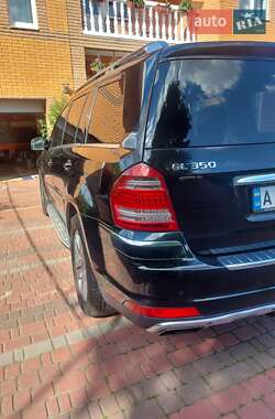 Внедорожник / Кроссовер Mercedes-Benz GL-Class 2011 в 