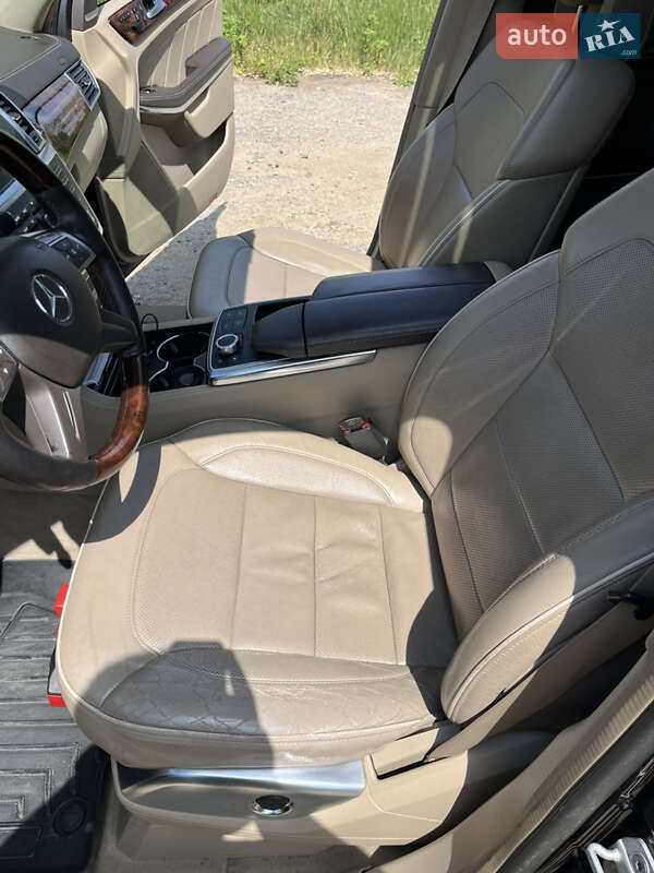 Внедорожник / Кроссовер Mercedes-Benz GL-Class 2013 в Белгороде-Днестровском