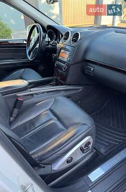 Внедорожник / Кроссовер Mercedes-Benz GL-Class 2012 в 