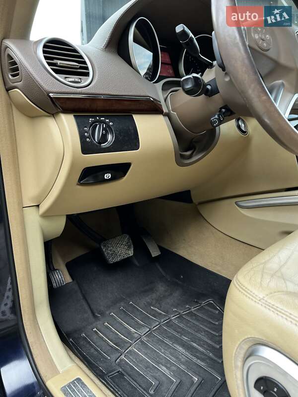 Позашляховик / Кросовер Mercedes-Benz GL-Class 2009 в Ворохті