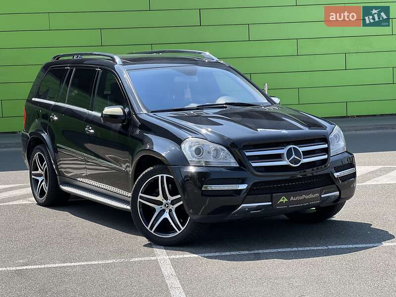 Внедорожник / Кроссовер Mercedes-Benz GL-Class 2010 в 
