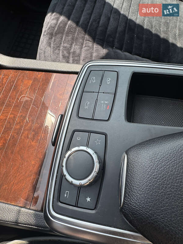 Внедорожник / Кроссовер Mercedes-Benz GL-Class 2013 в Надворной