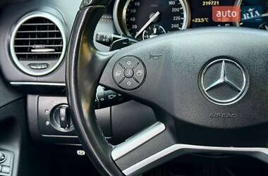 Позашляховик / Кросовер Mercedes-Benz GL-Class 2011 в 