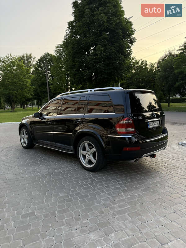 Внедорожник / Кроссовер Mercedes-Benz GL-Class 2007 в Смеле