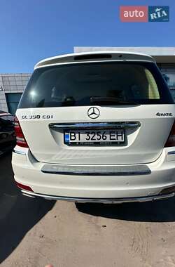 Внедорожник / Кроссовер Mercedes-Benz GL-Class 2010 в 