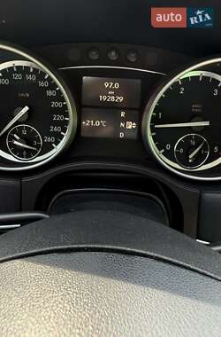 Внедорожник / Кроссовер Mercedes-Benz GL-Class 2010 в 