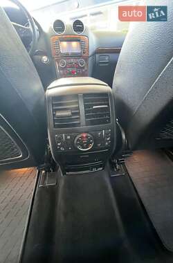 Внедорожник / Кроссовер Mercedes-Benz GL-Class 2007 в 