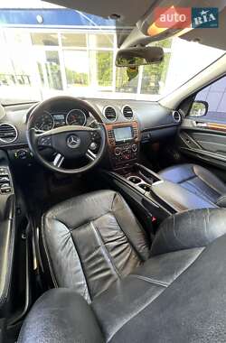 Внедорожник / Кроссовер Mercedes-Benz GL-Class 2007 в 