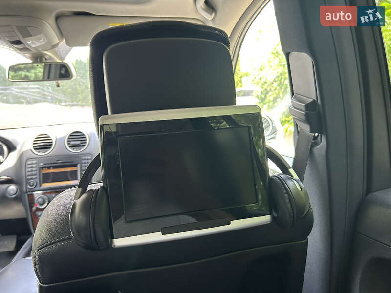 Позашляховик / Кросовер Mercedes-Benz GL-Class 2010 в Павлограді фото 15 Позашляховик / Кросовер Mercedes-Benz GL-Class 2010 в Павлограді