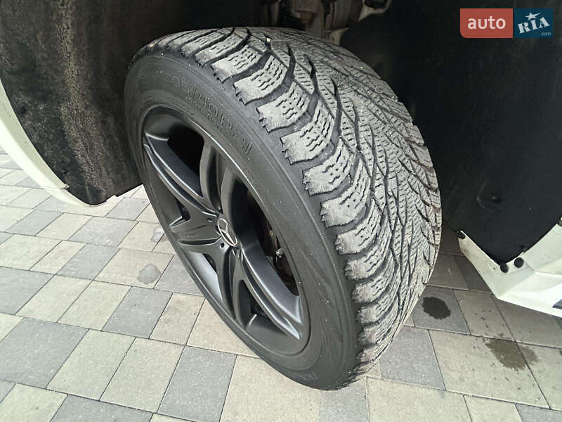 Позашляховик / Кросовер Mercedes-Benz GL-Class 2010 в Павлограді фото 9 Позашляховик / Кросовер Mercedes-Benz GL-Class 2010 в Павлограді