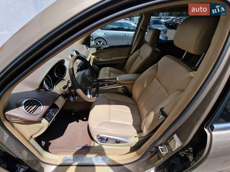 Позашляховик / Кросовер Mercedes-Benz GL-Class 2010 в Одесі