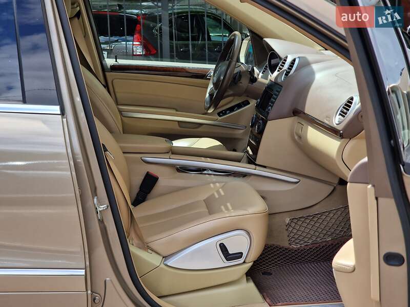 Позашляховик / Кросовер Mercedes-Benz GL-Class 2010 в Одесі