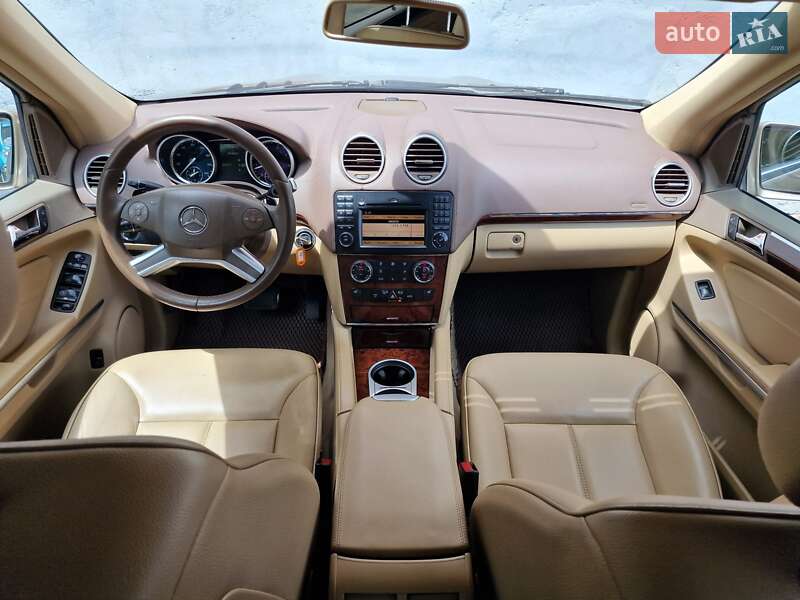Позашляховик / Кросовер Mercedes-Benz GL-Class 2010 в Одесі