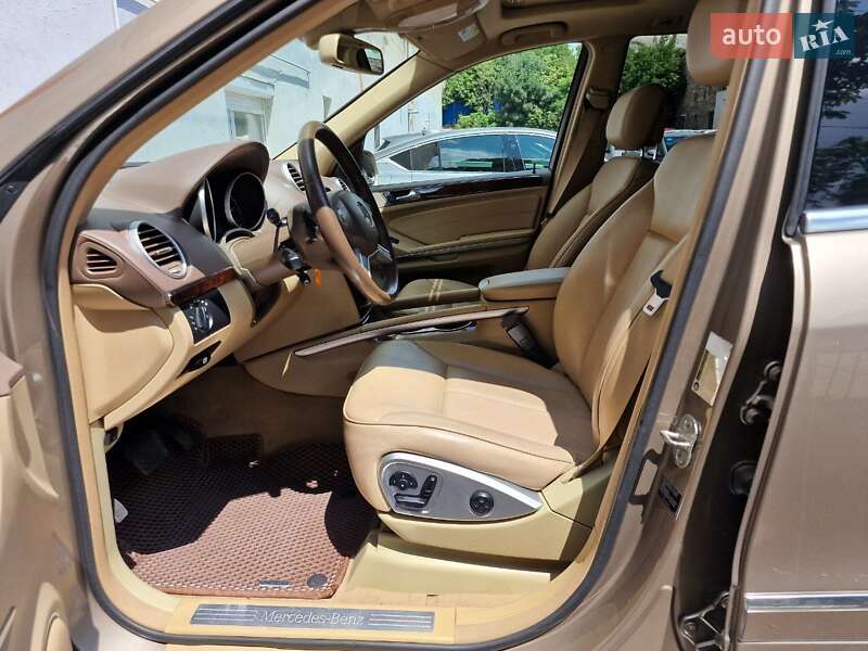 Позашляховик / Кросовер Mercedes-Benz GL-Class 2010 в Одесі