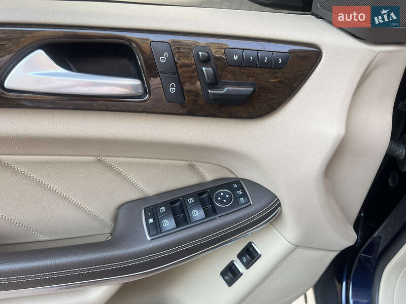 Внедорожник / Кроссовер Mercedes-Benz GL-Class 2012 в Одессе