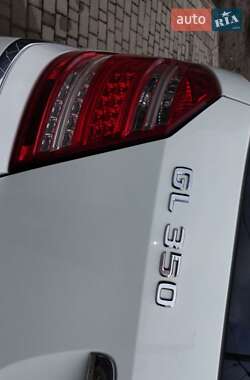 Позашляховик / Кросовер Mercedes-Benz GL-Class 2012 в 