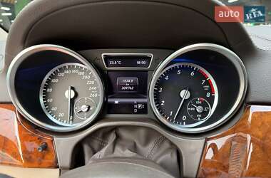 Внедорожник / Кроссовер Mercedes-Benz GL-Class 2013 в 