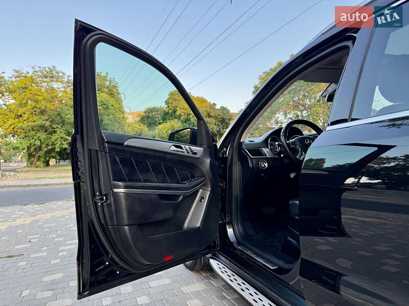Позашляховик / Кросовер Mercedes-Benz GL-Class 2013 в Одесі