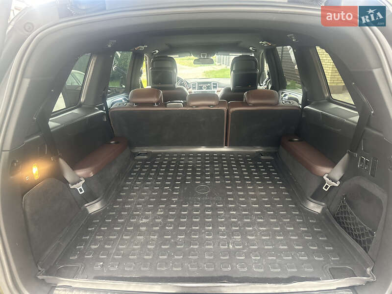 Внедорожник / Кроссовер Mercedes-Benz GL-Class 2014 в Львове фото 26 Внедорожник / Кроссовер Mercedes-Benz GL-Class 2014 в Львове