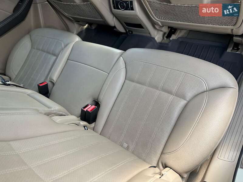 Позашляховик / Кросовер Mercedes-Benz GL-Class 2015 в Києві