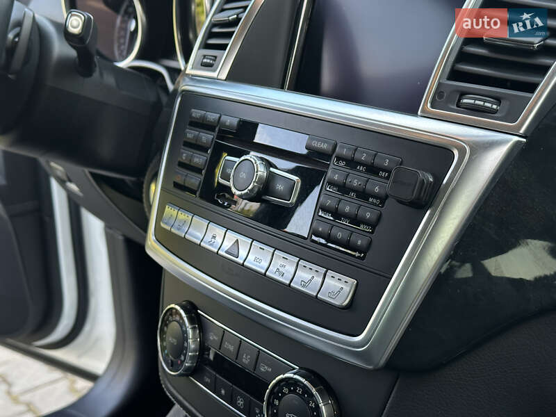 Позашляховик / Кросовер Mercedes-Benz GL-Class 2015 в Одесі