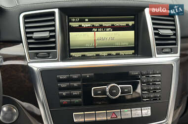 Позашляховик / Кросовер Mercedes-Benz GL-Class 2013 в 