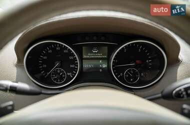 Позашляховик / Кросовер Mercedes-Benz GL-Class 2009 в 