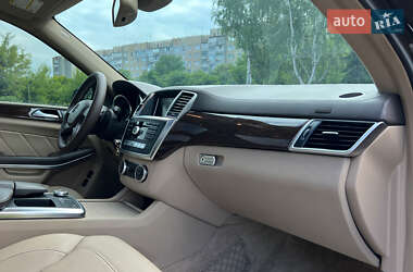 Позашляховик / Кросовер Mercedes-Benz GL-Class 2014 в 