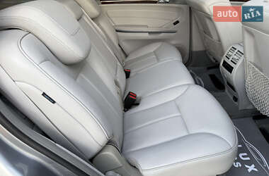 Внедорожник / Кроссовер Mercedes-Benz GL-Class 2012 в 
