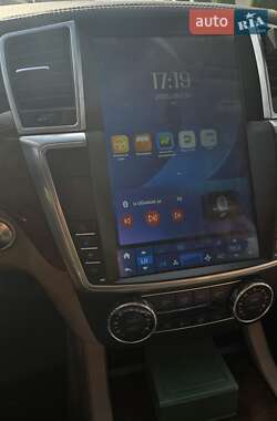 Внедорожник / Кроссовер Mercedes-Benz GL-Class 2013 в 