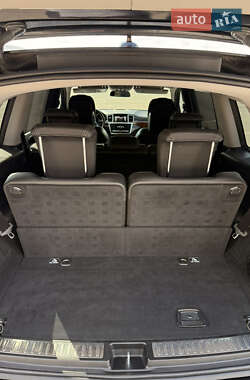 Внедорожник / Кроссовер Mercedes-Benz GL-Class 2012 в 