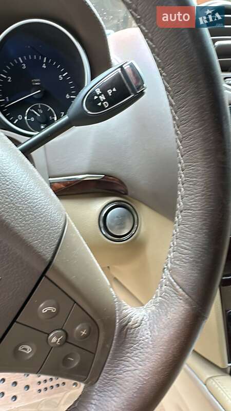 Внедорожник / Кроссовер Mercedes-Benz GL-Class 2008 в Киеве