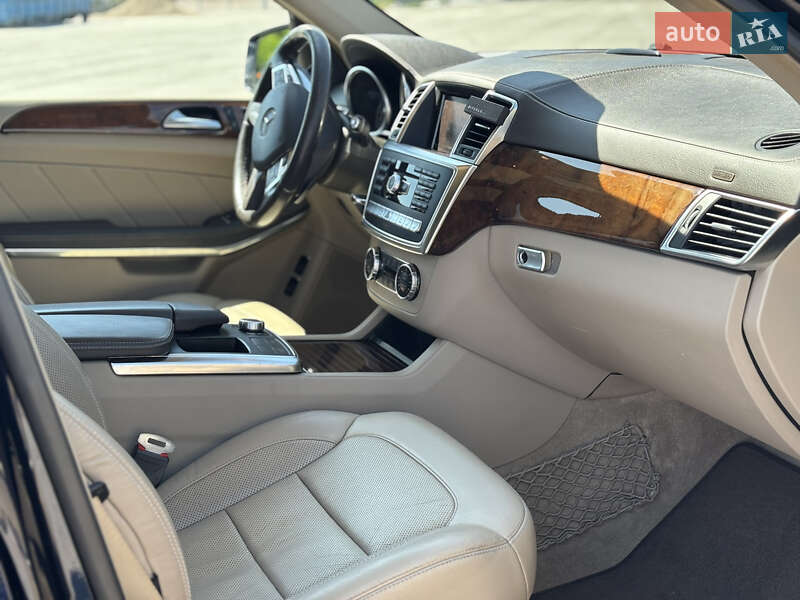 Внедорожник / Кроссовер Mercedes-Benz GL-Class 2014 в Черновцах