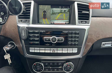 Позашляховик / Кросовер Mercedes-Benz GL-Class 2013 в 
