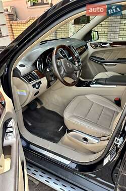 Внедорожник / Кроссовер Mercedes-Benz GL-Class 2012 в 