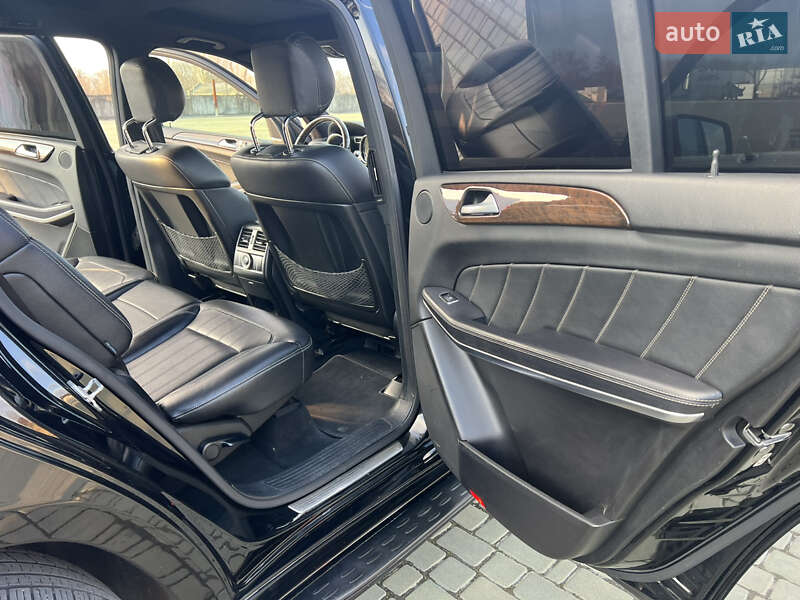 Внедорожник / Кроссовер Mercedes-Benz GL-Class 2012 в Одессе фото 16 Внедорожник / Кроссовер Mercedes-Benz GL-Class 2012 в Одессе