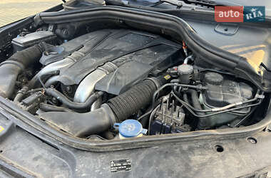 Внедорожник / Кроссовер Mercedes-Benz GL-Class 2012 в 