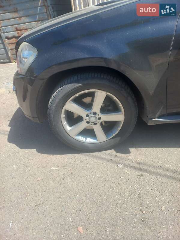 Внедорожник / Кроссовер Mercedes-Benz GL-Class 2008 в Одессе фото 4 Внедорожник / Кроссовер Mercedes-Benz GL-Class 2008 в Одессе