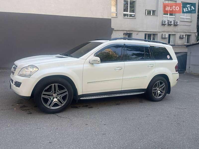 Позашляховик / Кросовер Mercedes-Benz GL-Class 2007 в Києві