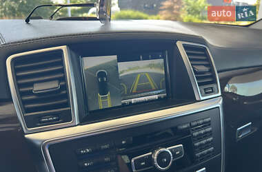 Внедорожник / Кроссовер Mercedes-Benz GL-Class 2012 в 