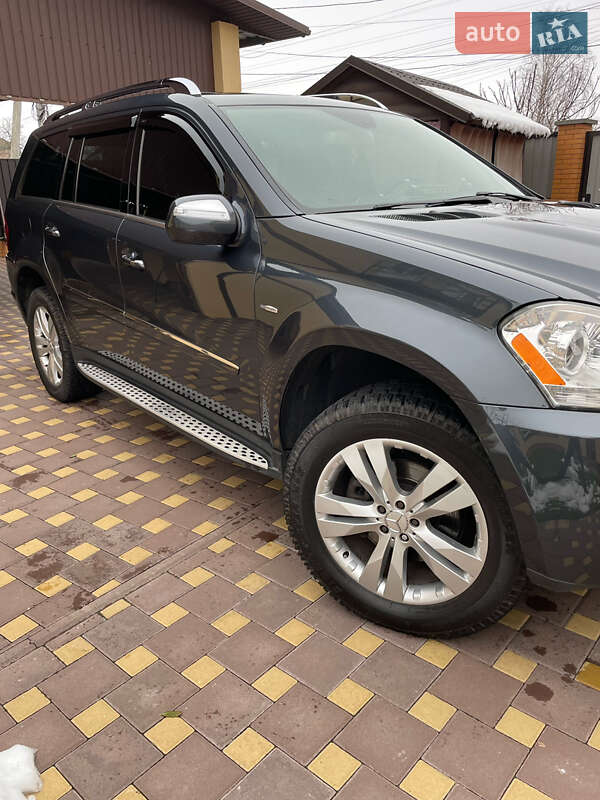 Внедорожник / Кроссовер Mercedes-Benz GL-Class 2010 в Киеве